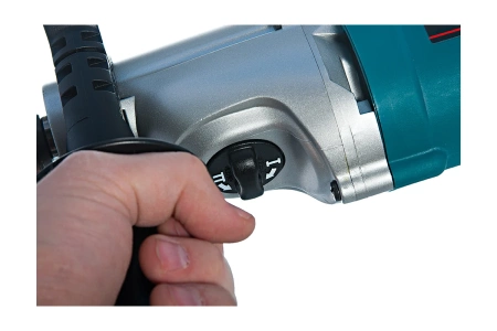 Дрель ударная Makita HP2070F